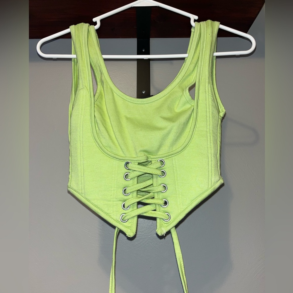 PrettyLittle Thing Green Crop Tank Top